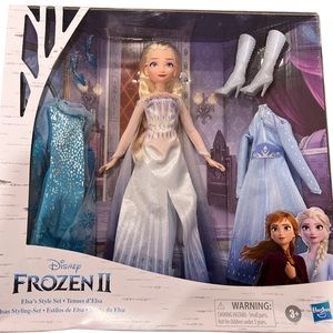 Disney Elsa Frozen II Doll - Elsa’s Style Set Doll NWT!